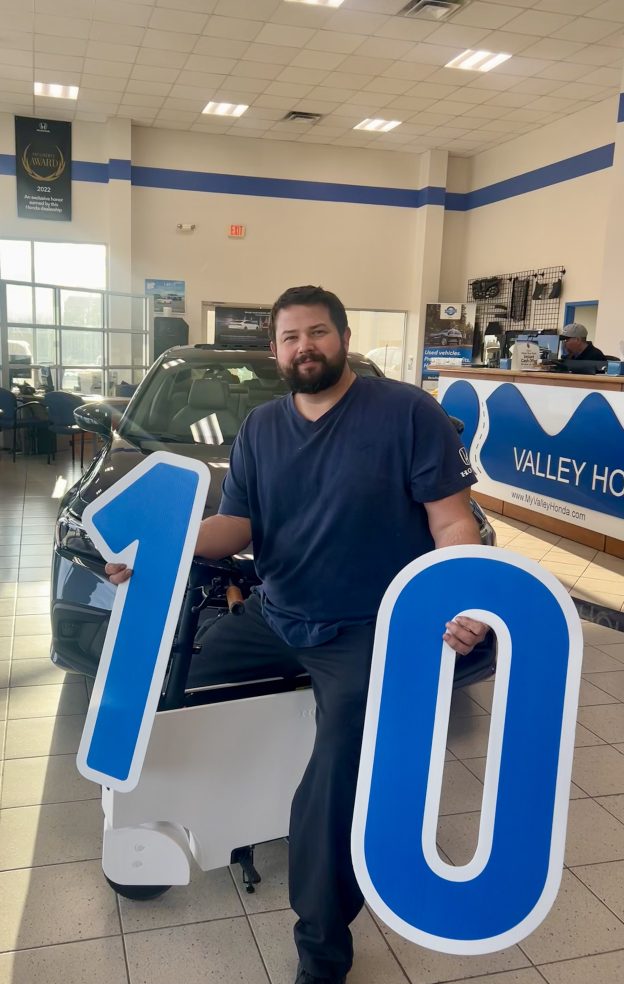 Happy 10-Year Work Anniversary to Robert Miller!
