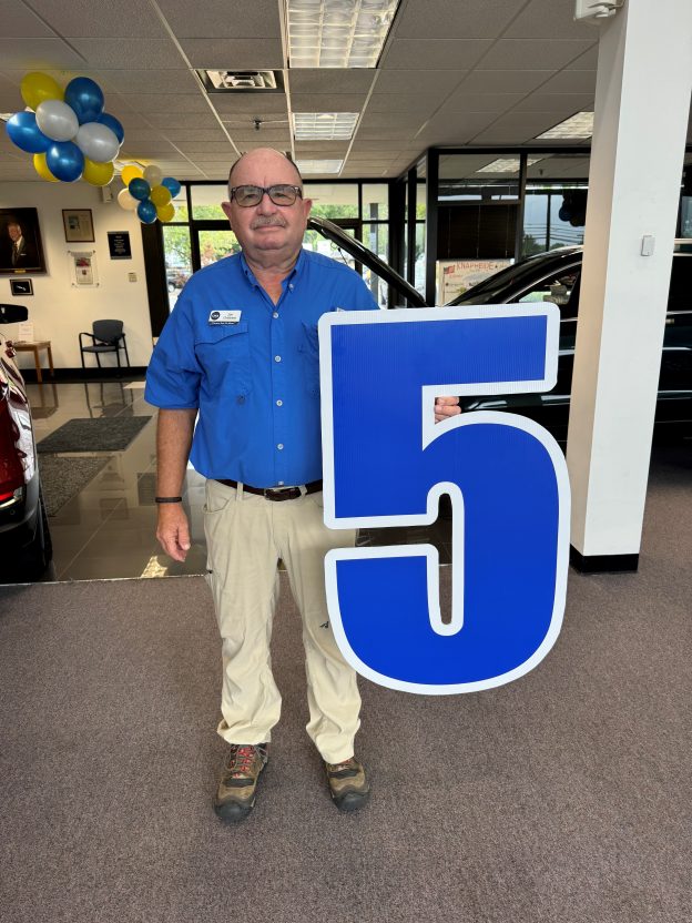 Happy 5-Year CMA Work Anniversary to Jim Childress!
