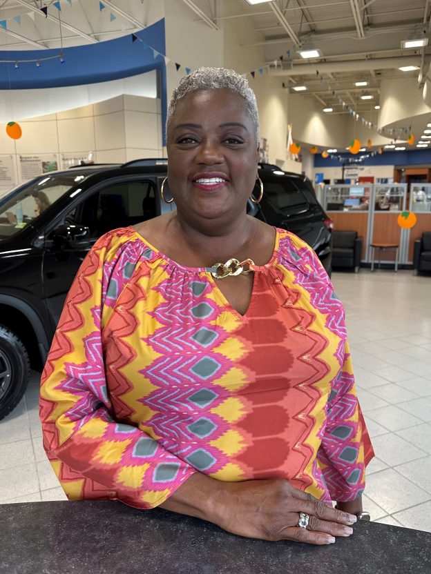 Happy 20-Year CMA Work Anniversary to Jeanette Merchant!